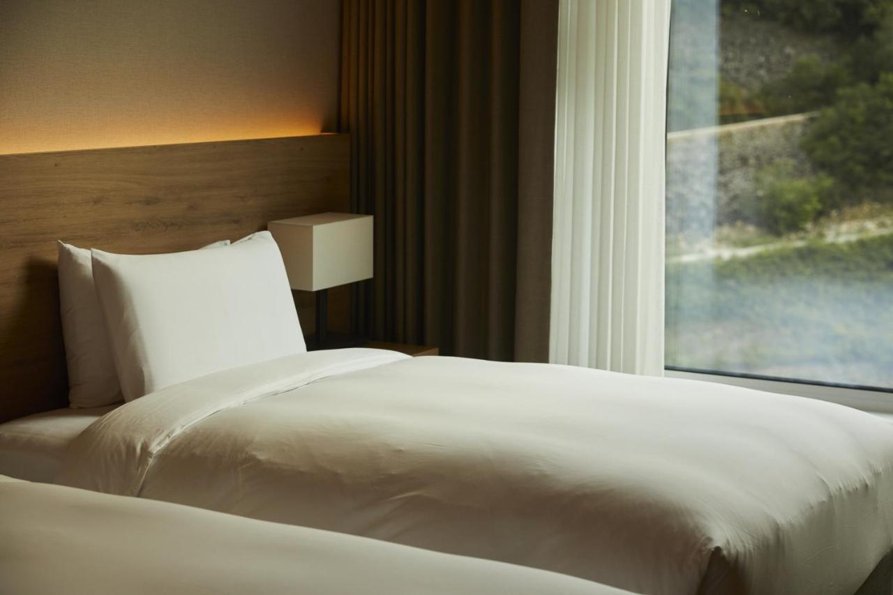 Park Roche Resort & Wellness Джеонгсеон Екстериор снимка