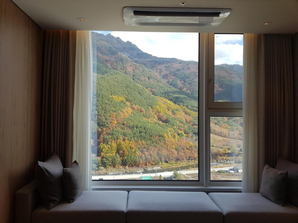 Park Roche Resort & Wellness Джеонгсеон Екстериор снимка
