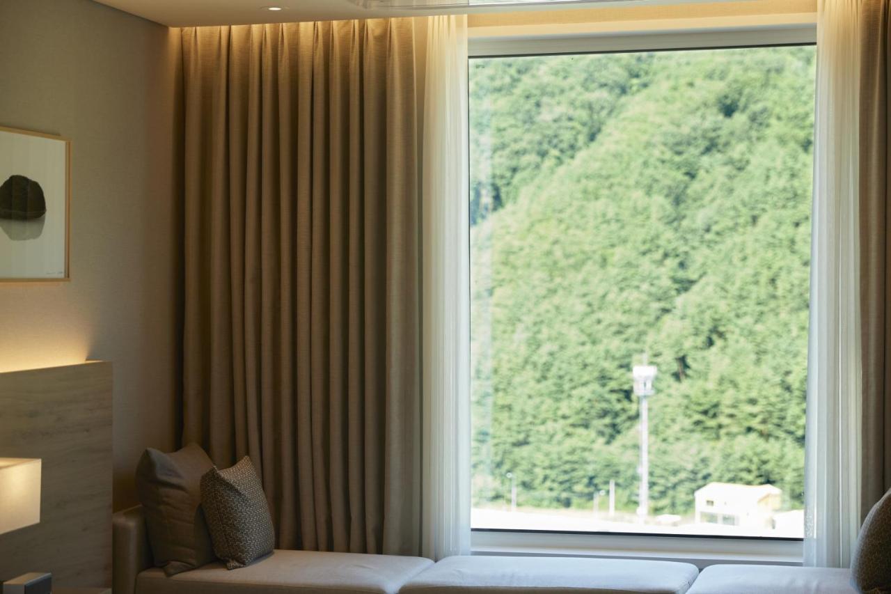 Park Roche Resort & Wellness Джеонгсеон Екстериор снимка