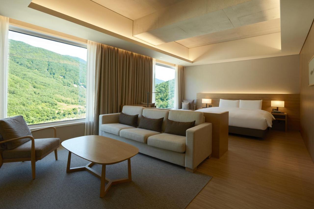 Park Roche Resort & Wellness Джеонгсеон Екстериор снимка
